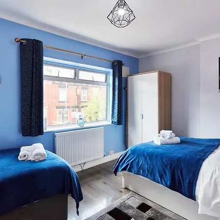 *little Haven In Leeds* ¤private Parking¤ Ensuite * Leeds (West Yorkshire)