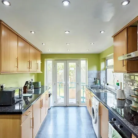 *little Haven In Leeds* ¤private Parking¤ Ensuite
